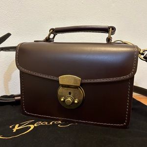 Beara Beara MANJU BROWN